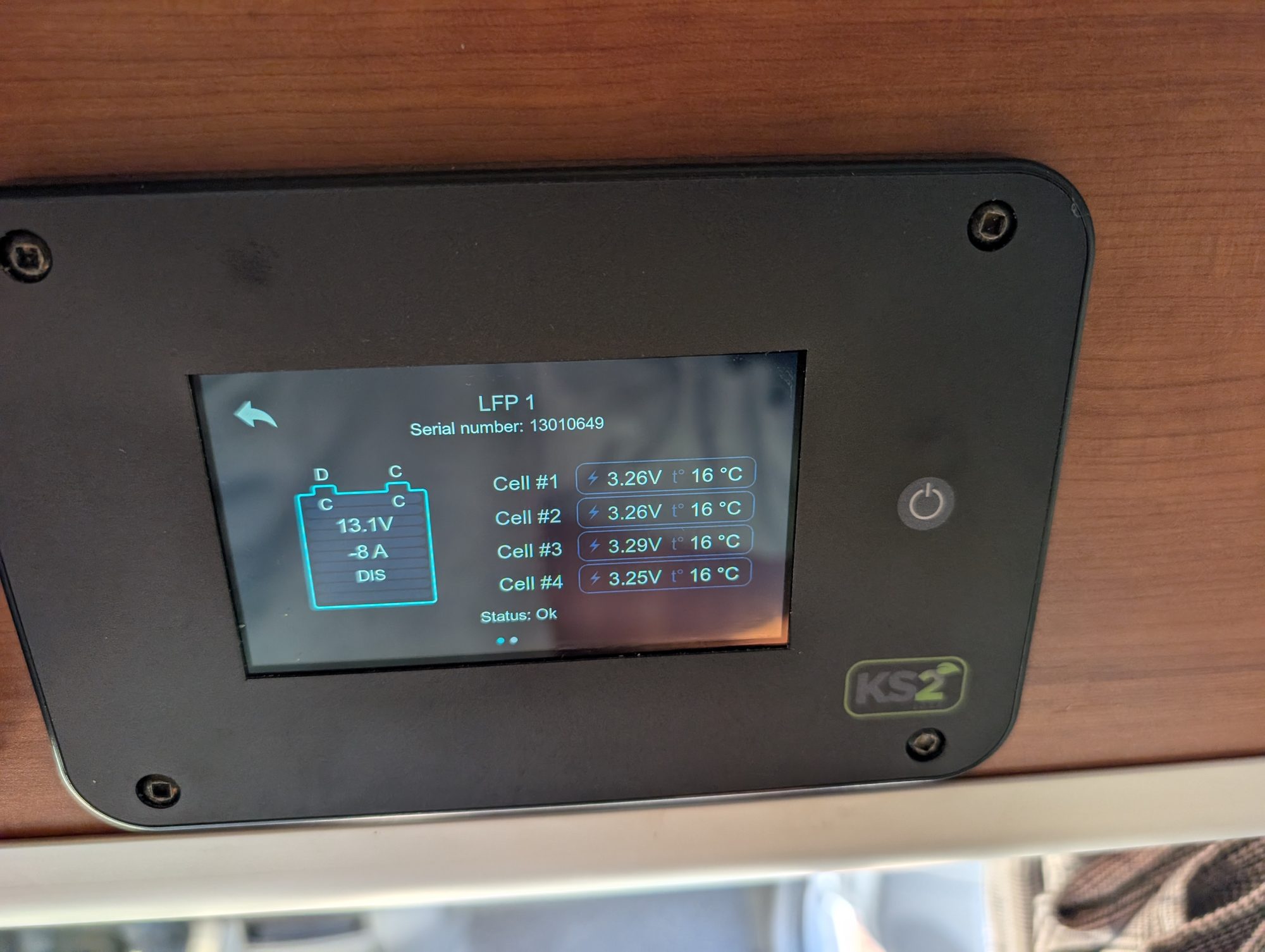 KS2 lithium battery monitor panel